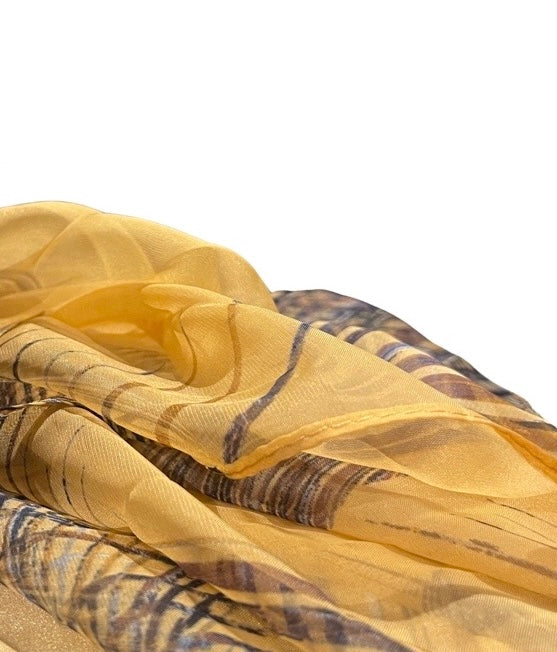 What Is The Best Material For Summer Scarves?